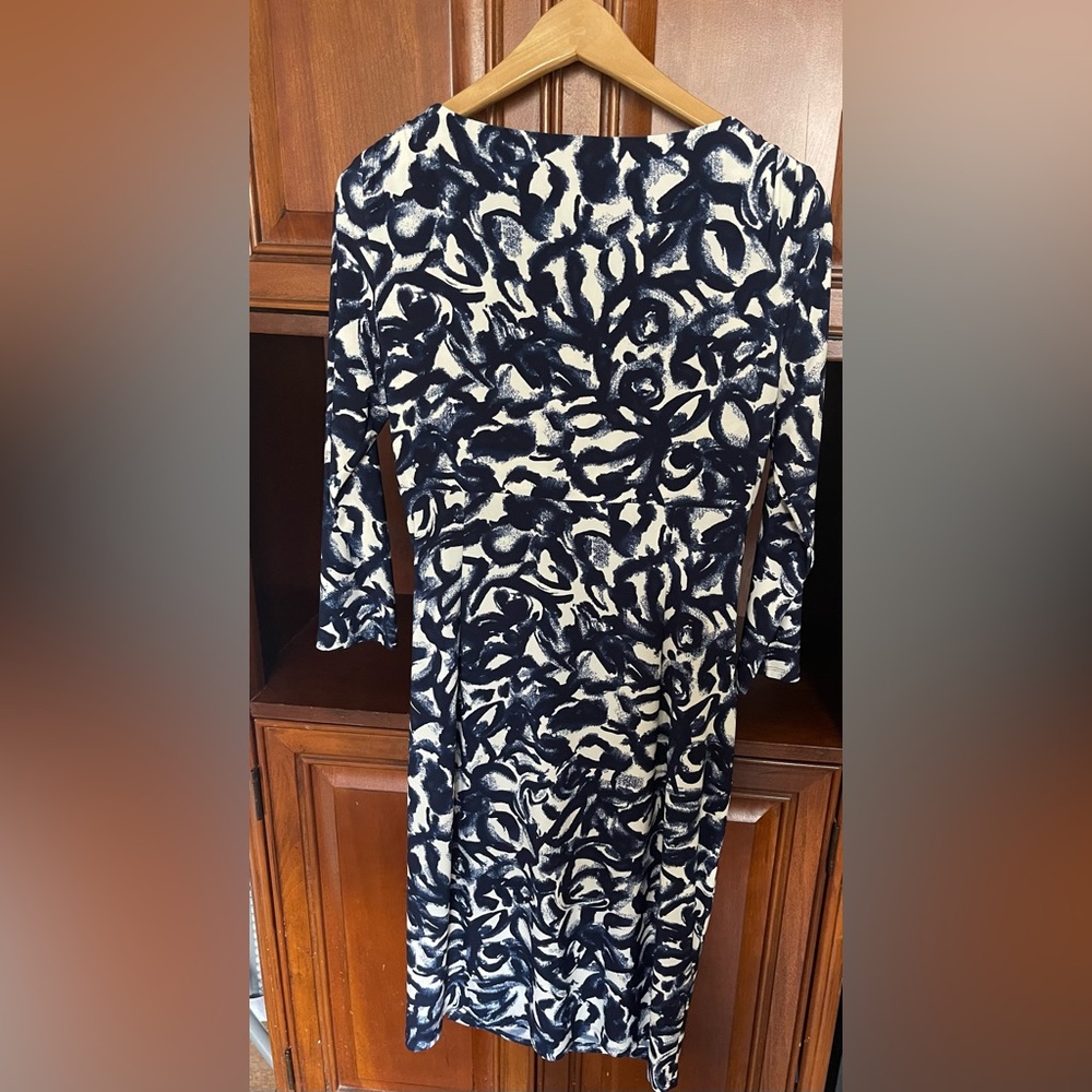 Ralph Lauren Stretch Knit Faux Wrap Abstract Dress - Picture 4 of 4